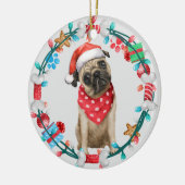 Weihnachtsmannmütze Mops Knochenkranz Keramik Ornament (Links)