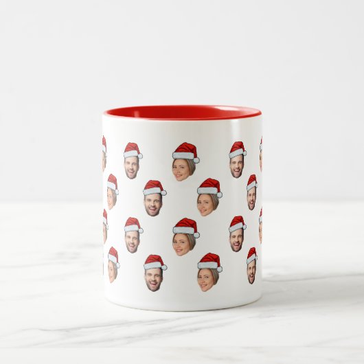 Weihnachtsmannmütze Personalisiertes Gesicht 2 Fot Zweifarbige Tasse (Mittel)