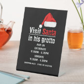 Weihnachtsmannmütze, Weihnachtsfeierlichkeiten Sockelschild (In Situ)