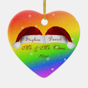 Weihnachtsmannmützen und Regenbogen Keramikornament