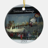 Weihnachtsmarkt-Schaufenster Keramikornament (Vorne)