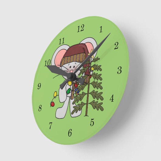 Weihnachtsmaus, die Baum verziert Runde Wanduhr (Winkel)