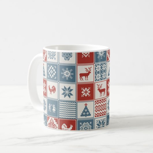 Weihnachtsmuster im Patchwork-Stil. Traditionell Kaffeetasse (Vorderseite Links)