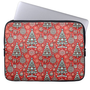 Weihnachtsmuster mit Bäumen und Schneeflocken Laptopschutzhülle
