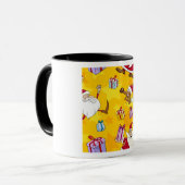 Weihnachtsmuster mit Geschenken und Sternen Tasse (Vorderseite Links)