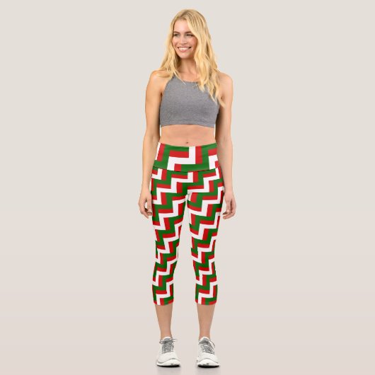 Weihnachtsmuster zigzag Mod Capri Leggings (Vorderseite)