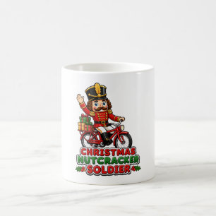 Weihnachtsnussknacker Soldat auf Fahrrad Kaffeetasse