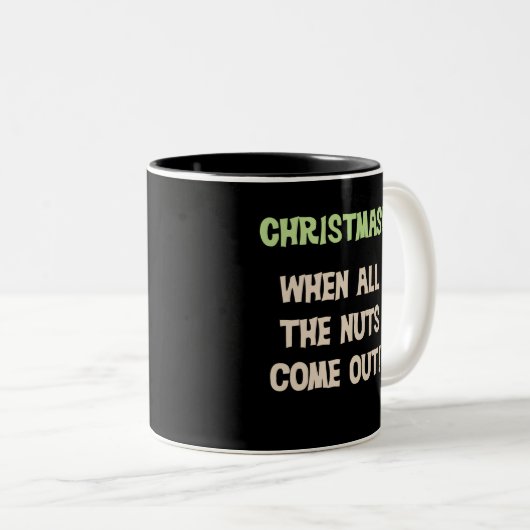 WeihnachtsNuts Funny Holiday Zweifarbige Tasse (VorderseiteRechts)