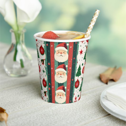 Weihnachtspapierbecher – Weihnachtsmann Pappbecher (In Situ)
