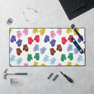 Weihnachtspastel Cosy Winter Gloves Schreibtischunterlage