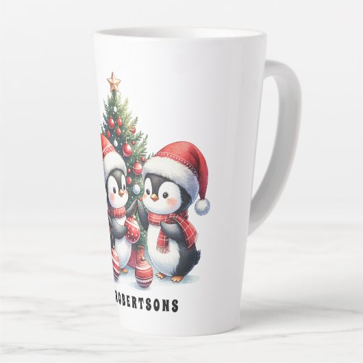 Weihnachtspenguins Mit Monogramm Milchtasse (Rechte Ecke)