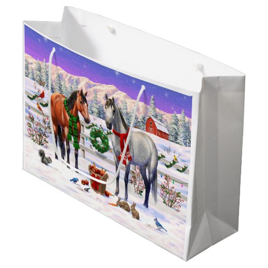 Weihnachtspferde im Schnee Große Geschenktüte (Vorderseite Schrägansicht)