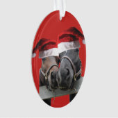 Weihnachtspferde mit Weihnachtsmannmützen Ornament (Vorderseite)