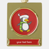 Weihnachtspinguin im Schnee Banner-Ornament Gold (Vorderseite)