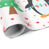 Weihnachtspinguine mit Pine Trees Pattern Geschenkpapier (Rolleneckpunkt)