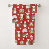 Weihnachtspinguinhintergrund Badhandtuch Set (Insitu)