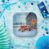 Weihnachtsroter Bauerstraktor im Schnee Pappteller (Party)