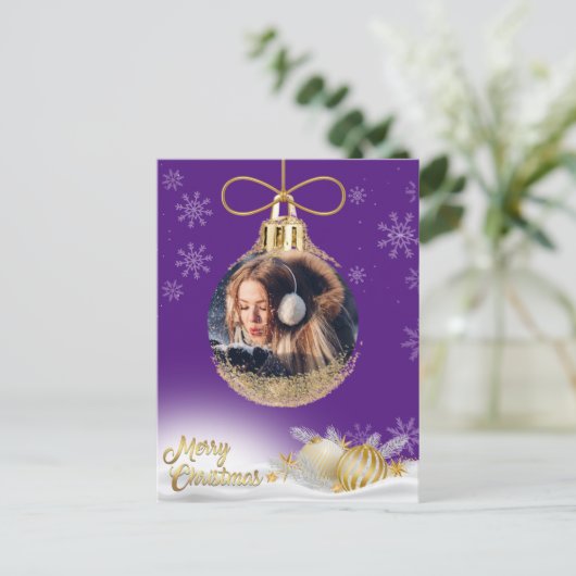 Weihnachtsschmuck Foto Schneeflocken Moderne Lila Feiertagspostkarte (Stehend Vorderseite)