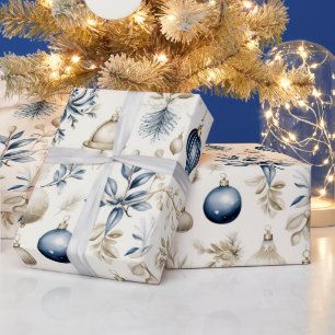 Weihnachtsschmuck in Blau und Beige Geschenkpapier