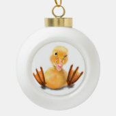 Weihnachtsschmuck mit Happy Playful Duck Keramik Kugel-Ornament (Vorderseite)