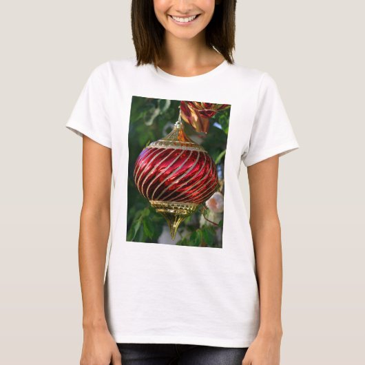 Weihnachtsschmuck T-Shirt (Vorderseite)
