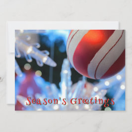 Weihnachtsschmuck und Weißes Licht Feiertagskarte