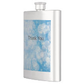 Weihnachtsschneeflocken auf blauem Hintergrund Flachmann (Links)