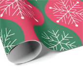 Weihnachtsschneeflocken auf Retro Green Red Ogee Geschenkpapier (Rolleneckpunkt)