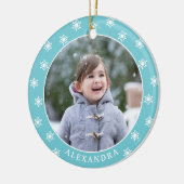 Weihnachtsschneeflocken Foto Name Blau Keramik Ornament (Links)