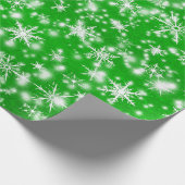 Weihnachtsschneeflocken Glitzern in Grün Geschenkpapier (Ecke)