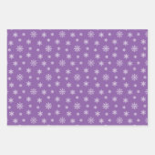 Weihnachtsschneeflocken im lila Hintergrund Geschenkpapier Set (Vorderseite)