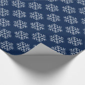 Weihnachtsschneeflocken Navy Blue Wrapping Paper Geschenkpapier (Ecke)