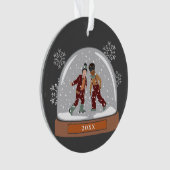 Weihnachtsschneeglobe | Kinder im Schnee Ornament (Vorderseite)