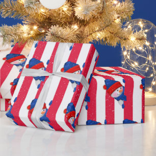 Weihnachtsschneemann auf Streifen und Schneeflocke Geschenkpapier