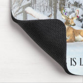 Weihnachtsschneemann mit Hirsch im Winterwald Mousepad (Ecke)