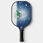Weihnachtsschneemann SlipperyJoe grüner Schal m Pickleball Schläger (Vorderseite)