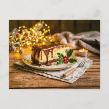 Weihnachtsschokoladen-Käsekuchen auf rustikalem Ti