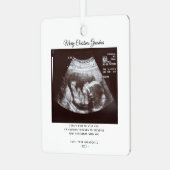 Weihnachtsschwangerschaft Ankündigung Oma Holiday Ornament Aus Metall (Vorderseite links)