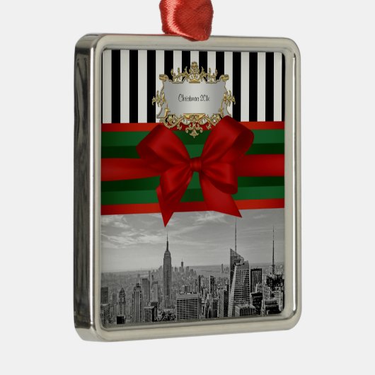 Weihnachtsschwarzes weißes Strp #2 NYC Skyline-Rei Silbernes Ornament (Rechts)