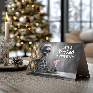 Weihnachtsskelett und Cocktail Feiertagskarte
