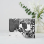 Weihnachtsspielzeugverkäufer Feiertagspostkarte (Stehend Vorderseite)