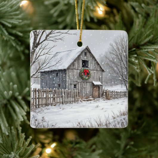 Weihnachtsstall in Schneeflocken Keramikornament (Baum)