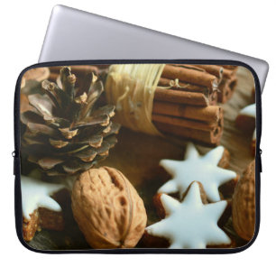 Weihnachtsstangen und Sterne Laptopschutzhülle