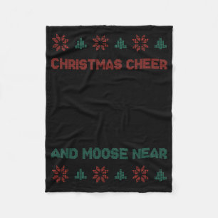 Weihnachtsstimmung und Elch in der Nähe - Elch 1 Fleecedecke