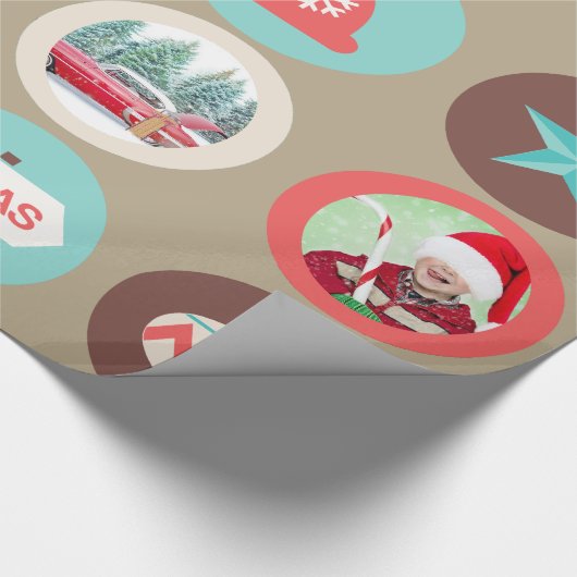 Weihnachtssymbole Große Medaillen Benutzerdefinier Geschenkpapier (Ecke)