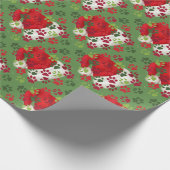 Weihnachtstatzen-Drucke mit Weihnachtsmannmütze Geschenkpapier (Ecke)