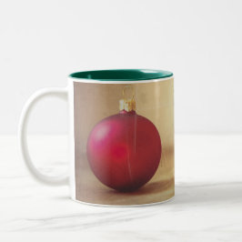 Weihnachtsthema mit Weihnachtsball Zweifarbige Tasse