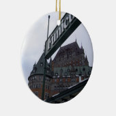 Weihnachtsverzierungs-Chateau Frontenac Keramikornament (Rechts)