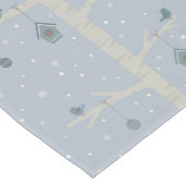 Weihnachtsvögel auf dem Waldbaum im Winter Kurzer Tischläufer (Ecke)