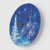 Weihnachtsvorstellung in Weiß und Blau Große Wanduhr (Winkel)